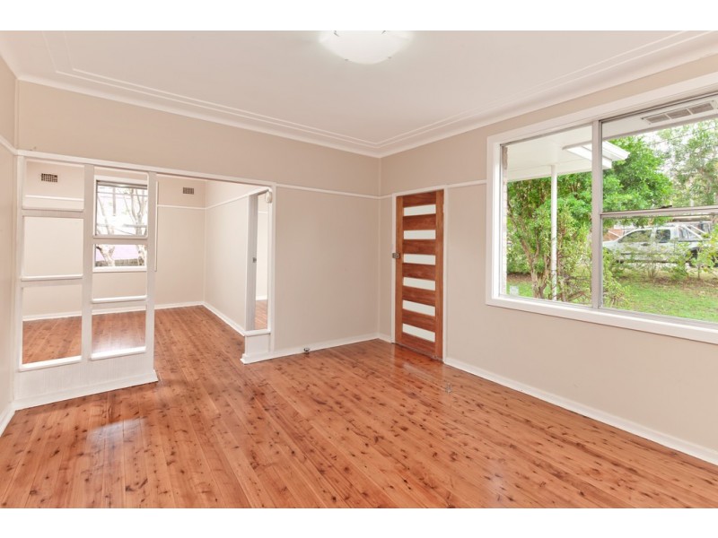 30 Montauban Ave, Seaforth NSW 2092