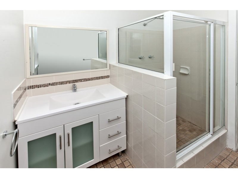 30 Montauban Ave, Seaforth NSW 2092