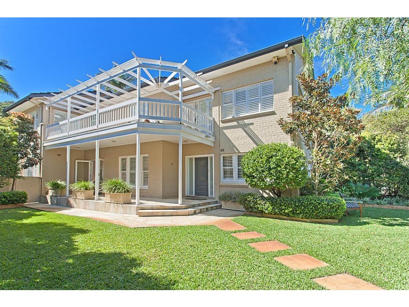12 Monash Crescent, Clontarf NSW 2093
