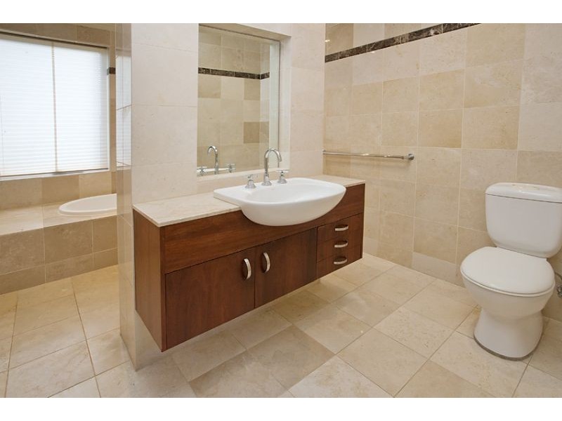 39 Gurney Crescent, Seaforth NSW 2092