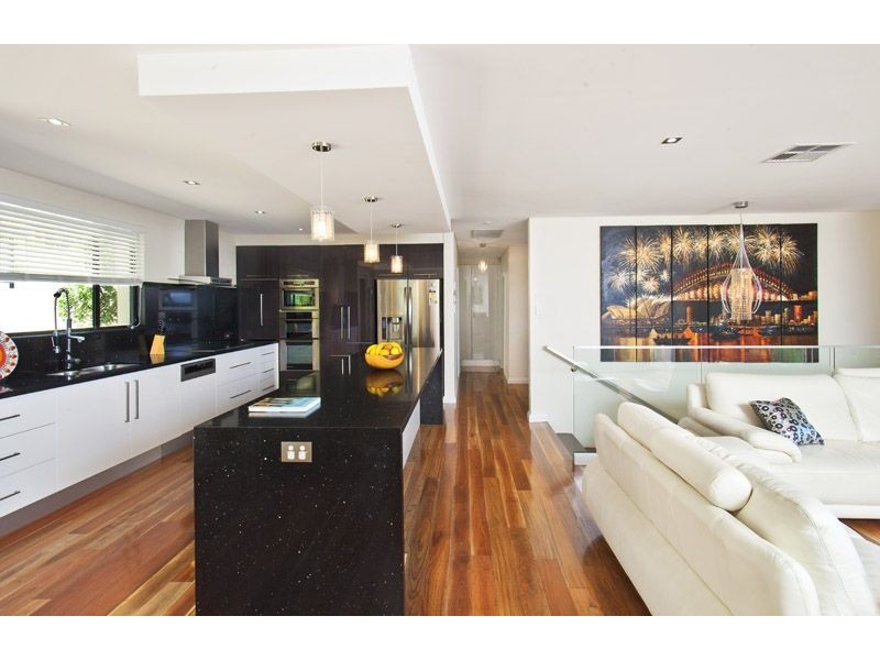 18 Cutler Road, Clontarf NSW 2093