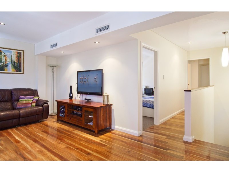 18 Cutler Road, Clontarf NSW 2093