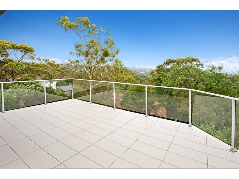 10 Montauban Ave, Seaforth NSW 2092