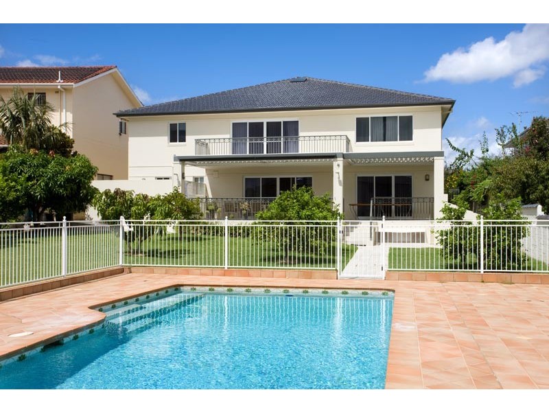 48 Edgecliffe Esplanade, Seaforth NSW 2092