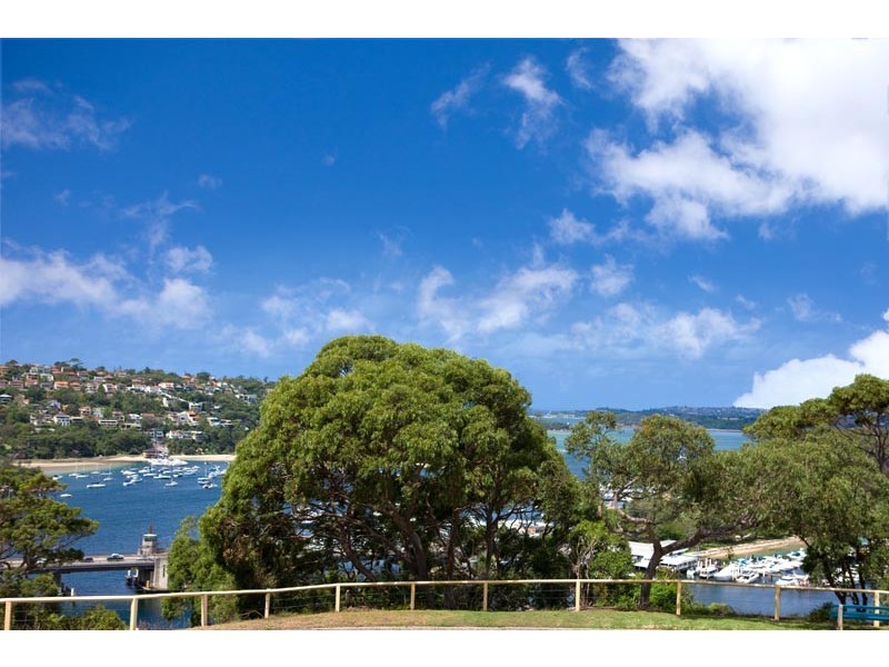 48 Edgecliffe Esplanade, Seaforth NSW 2092