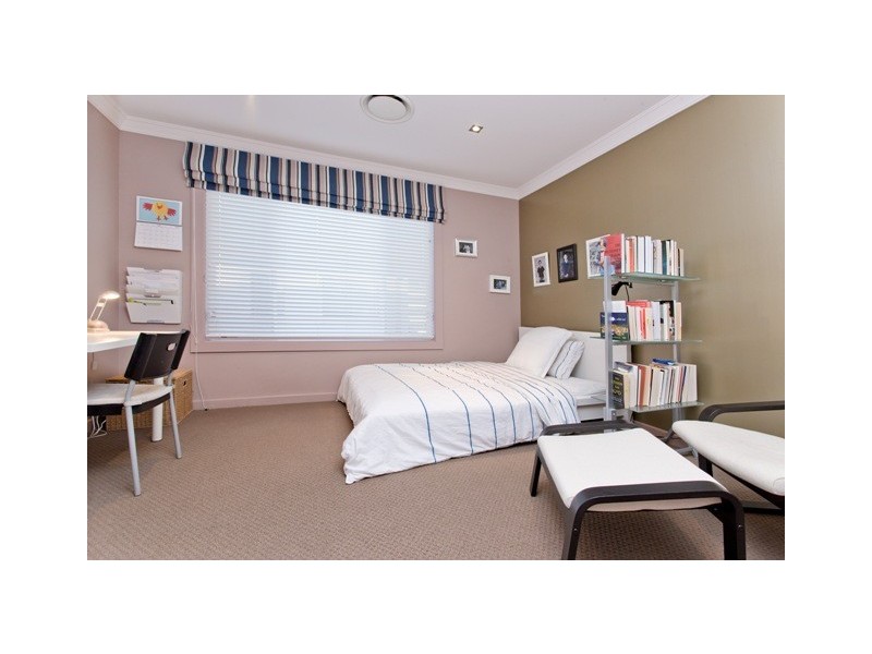 12 Yatama Street, Seaforth NSW 2092