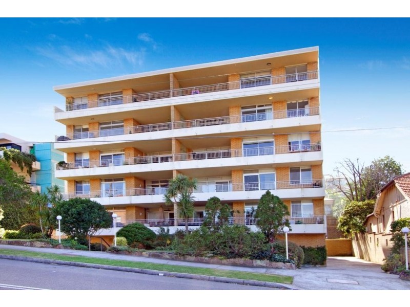 2/28 Lauderdale Ave, Fairlight NSW 2094