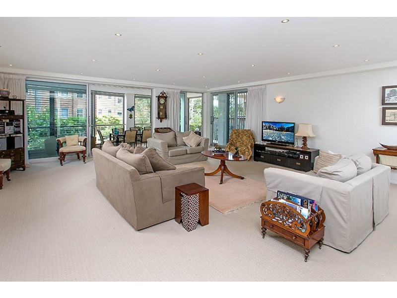 1/3 Cove Ave, Manly NSW 2095