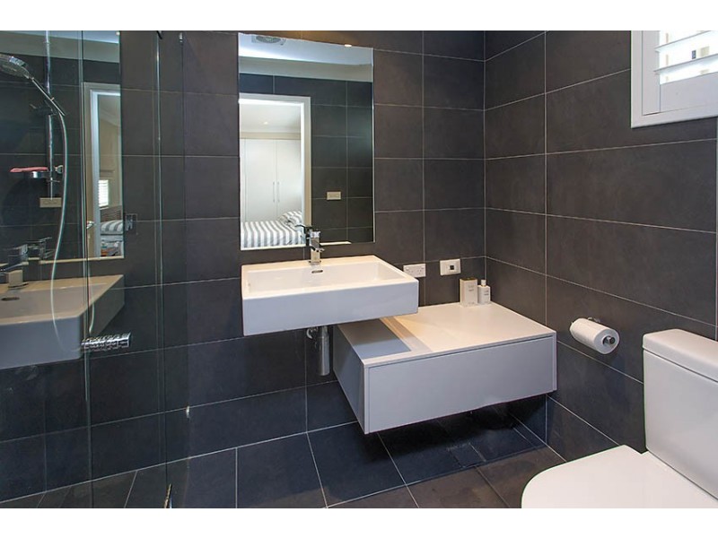 2/114 Wanganella Street, Balgowlah NSW 2093