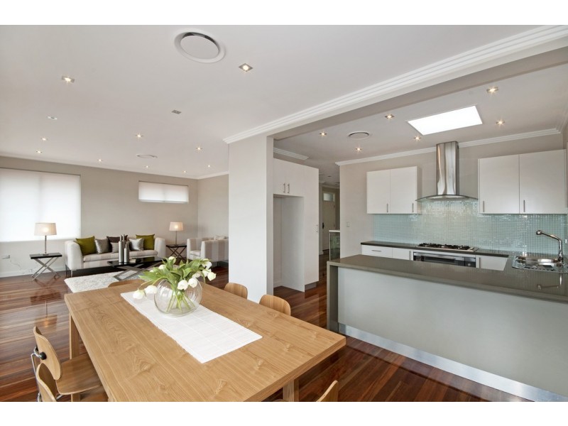 29 Alma St, Clontarf NSW 2093