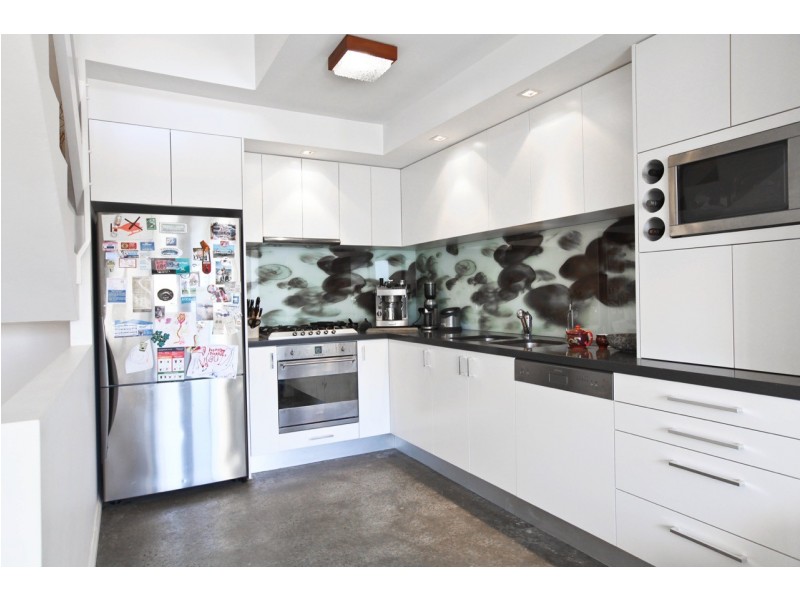 22/2-4 Beach Street, Curl Curl NSW 2096