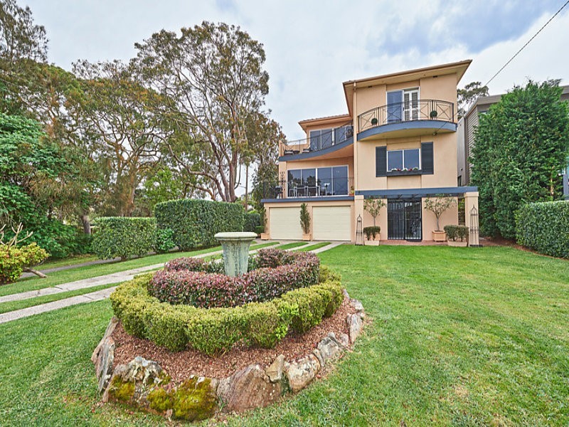16 Harbourview Street, Clontarf NSW 2093