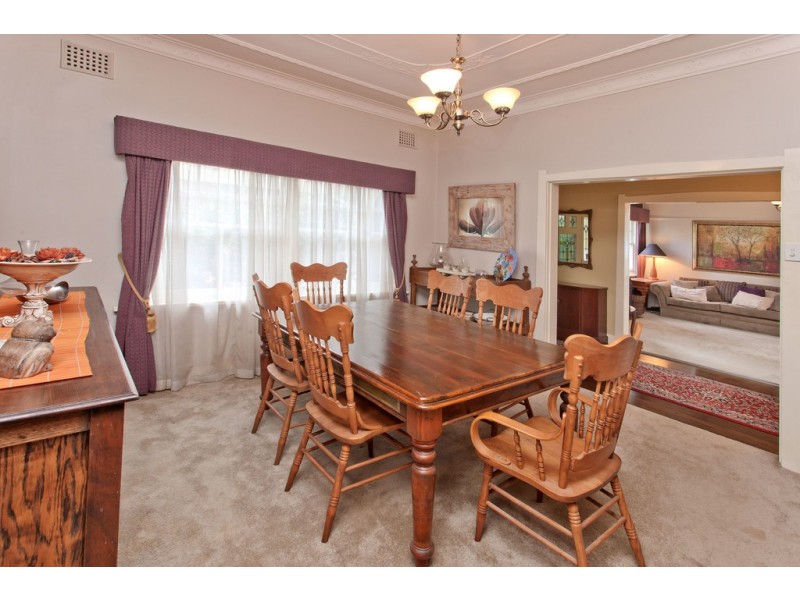 44 Park Ave, Roseville NSW 2069