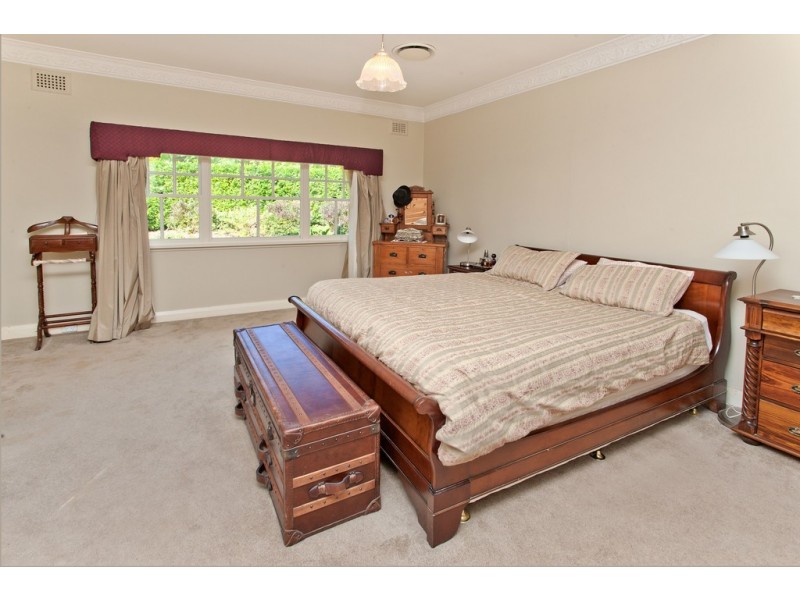 44 Park Ave, Roseville NSW 2069