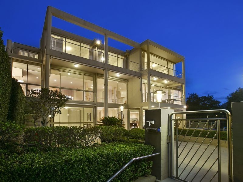 14 Beatrice St, Clontarf NSW 2093