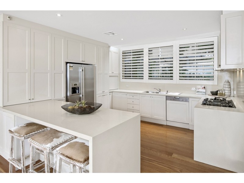 14 Beatrice St, Clontarf NSW 2093