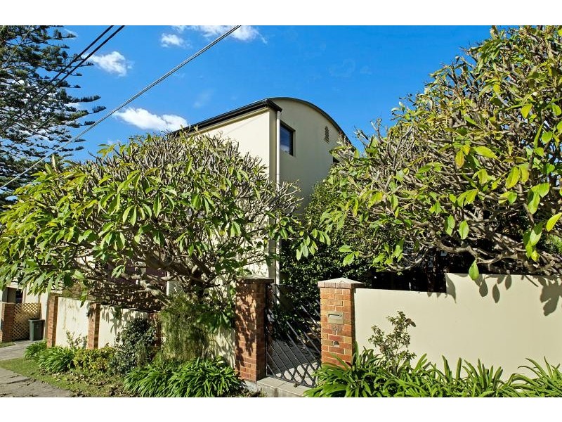 20 Moore Road, Freshwater NSW 2096