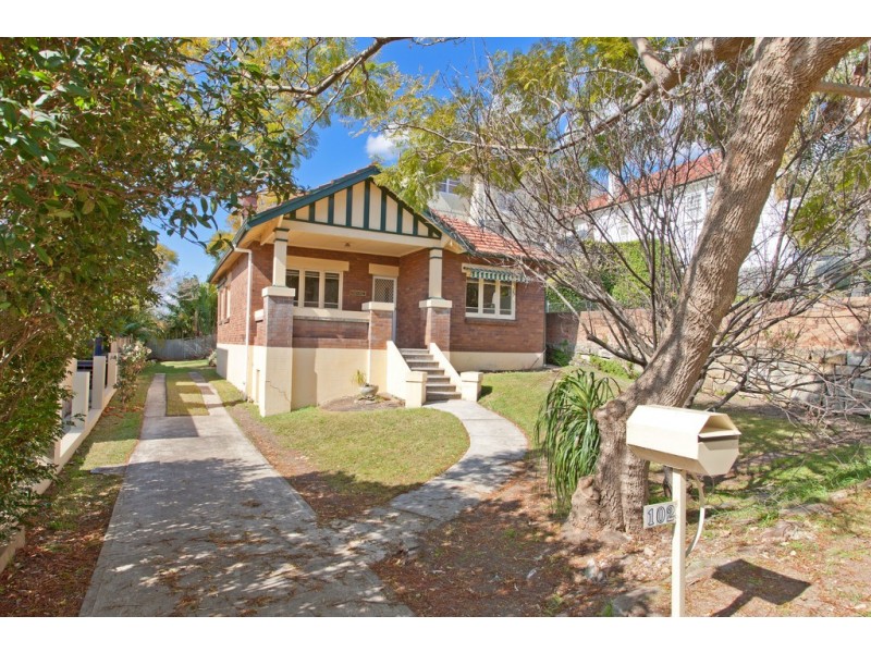 102 Woodland Street, Balgowlah NSW 2093
