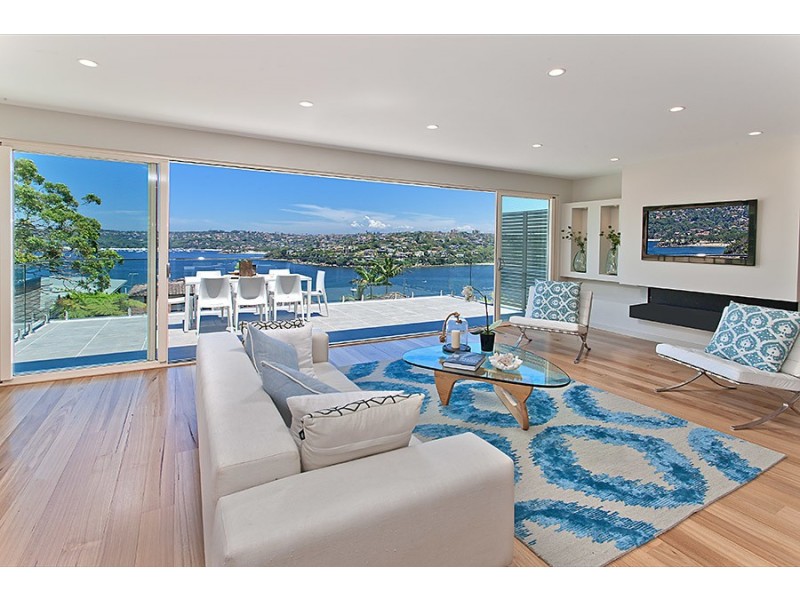 15 Moore Street, Clontarf NSW 2093