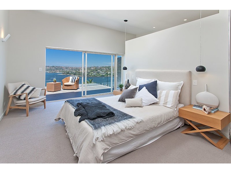 15 Moore Street, Clontarf NSW 2093