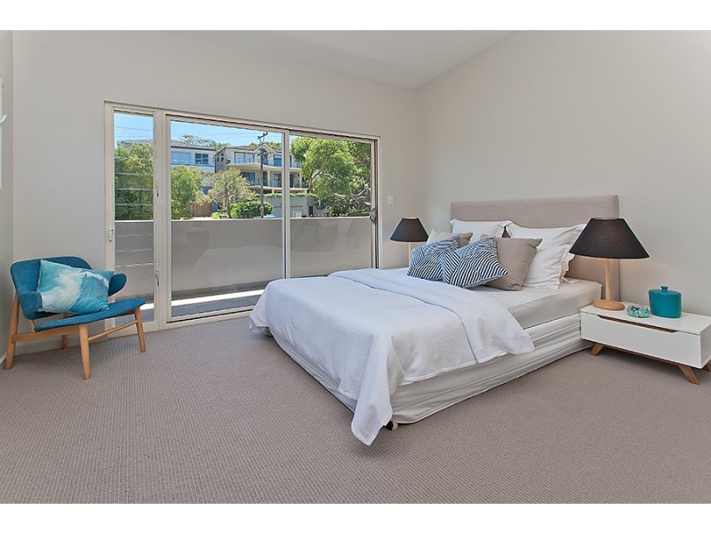 15 Moore Street, Clontarf NSW 2093