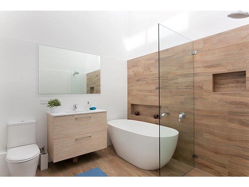 11/2-4 Beach Street, Curl Curl NSW 2096