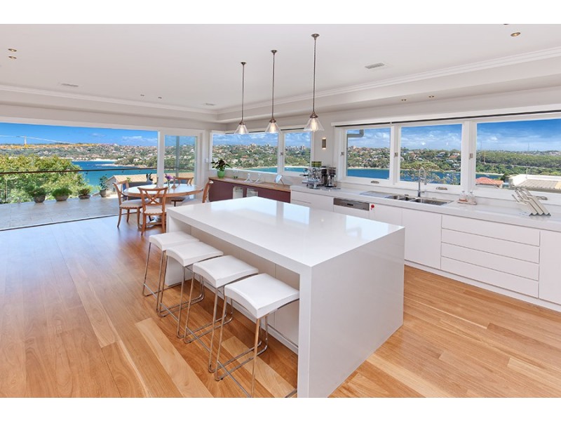 9 Moore Street, Clontarf NSW 2093