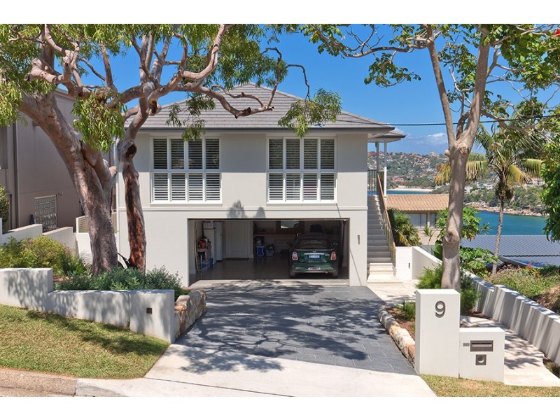 9 Moore Street, Clontarf NSW 2093