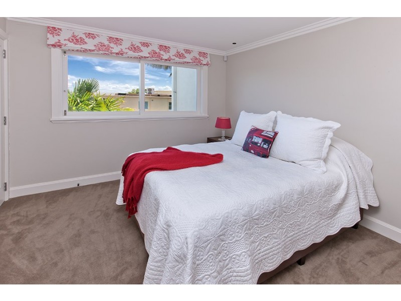 9 Moore Street, Clontarf NSW 2093