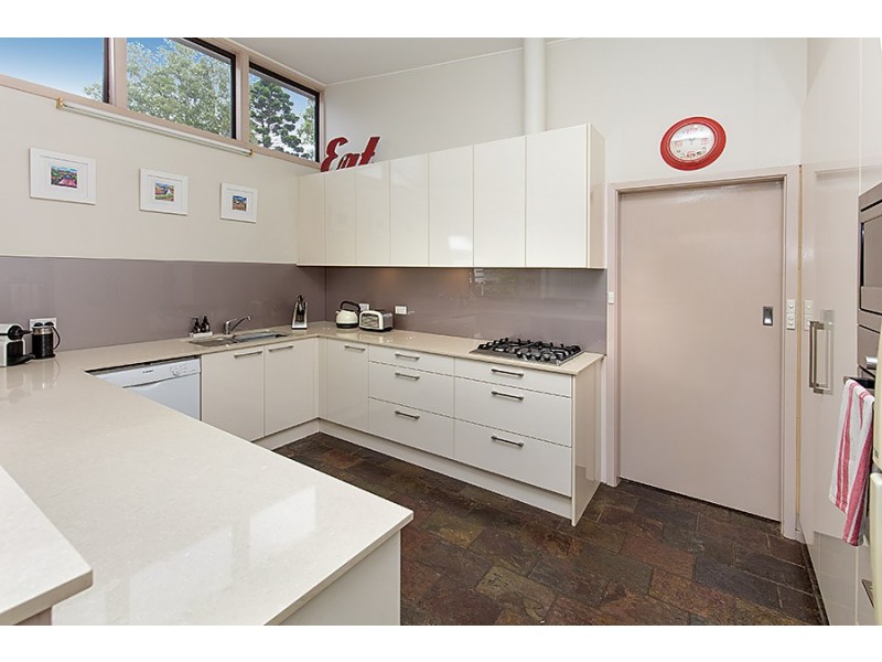 15 Bentley Avenue, Forestville NSW 2087