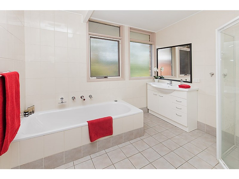 15 Bentley Avenue, Forestville NSW 2087