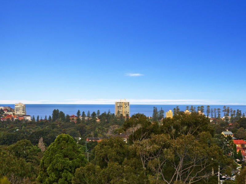 62 Southern Cross Way, Allambie Heights NSW 2100