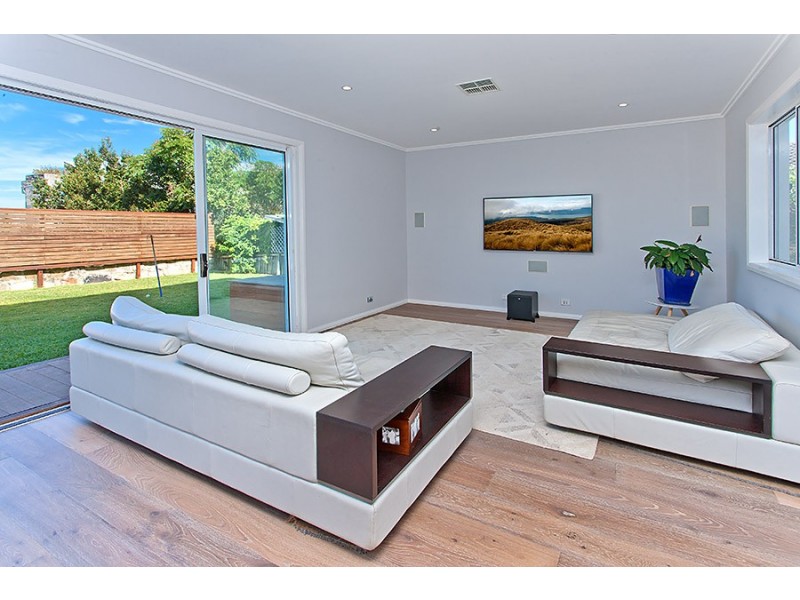 87 Ellery Parade, Seaforth NSW 2092