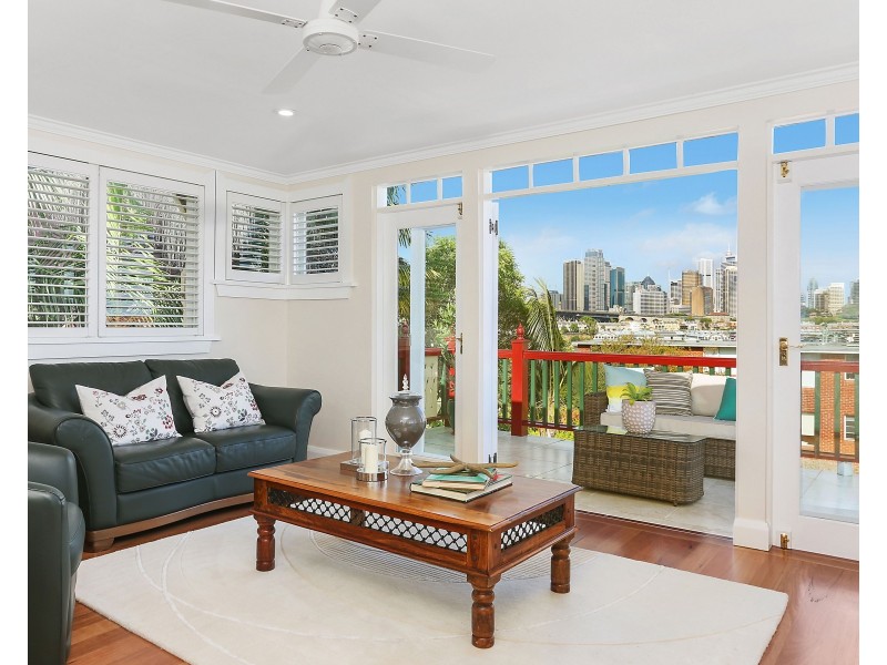 4 Warung Street, Mcmahons Point NSW 2060