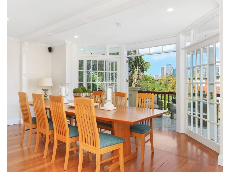 4 Warung Street, Mcmahons Point NSW 2060