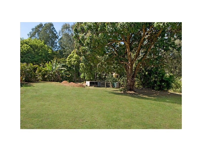 9 Deslynn Lane, Nambour QLD 4560