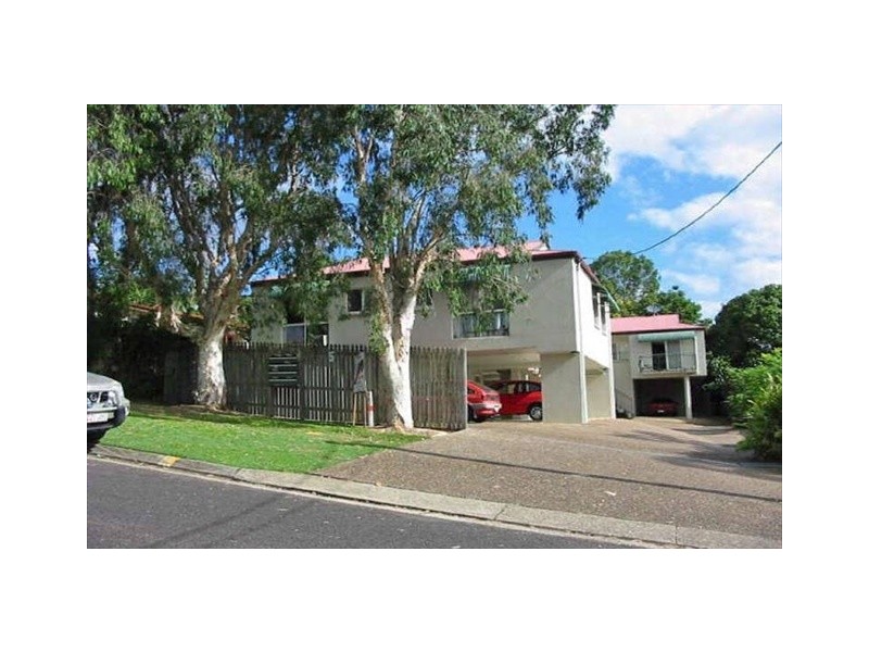 4/5 Vernon, Nambour QLD 4560