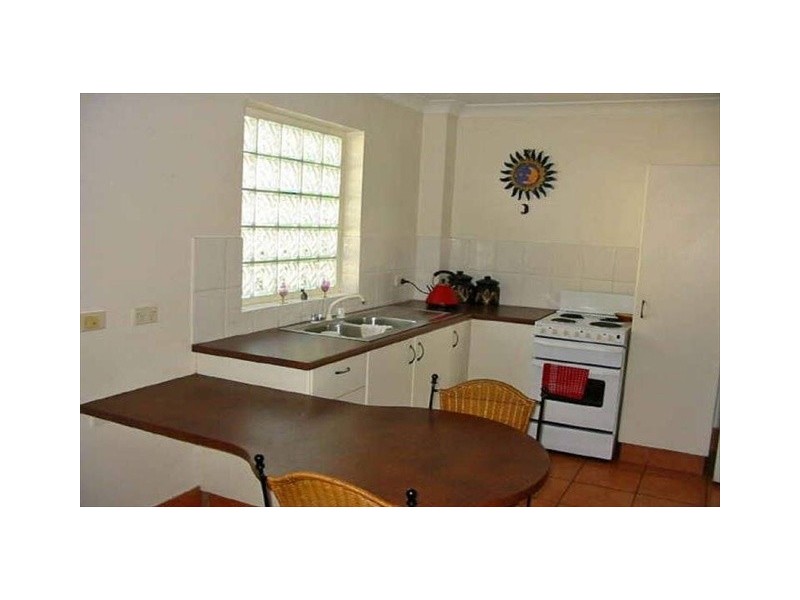 4/5 Vernon, Nambour QLD 4560