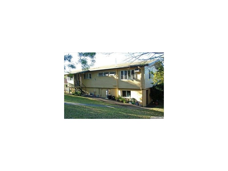 7 Sunhaven Court, Nambour QLD 4560