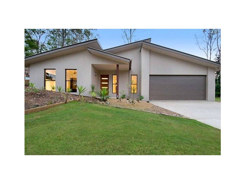 15 McLean Place, Nambour QLD 4560