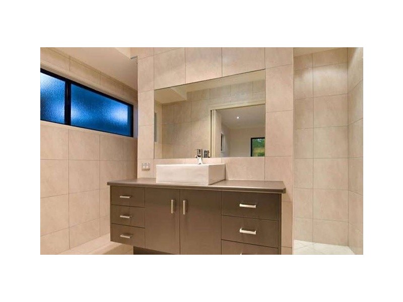 15 McLean Place, Nambour QLD 4560