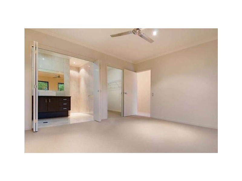 15 McLean Place, Nambour QLD 4560