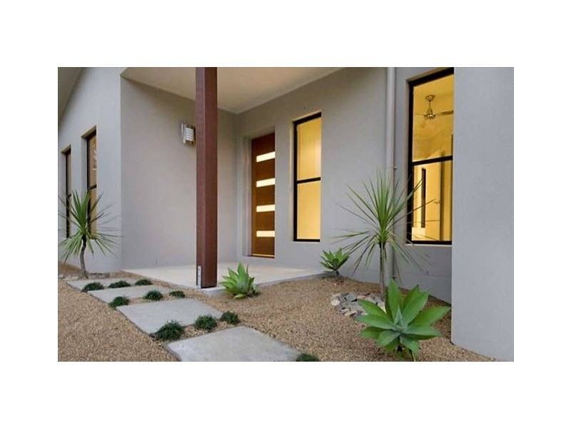 15 McLean Place, Nambour QLD 4560