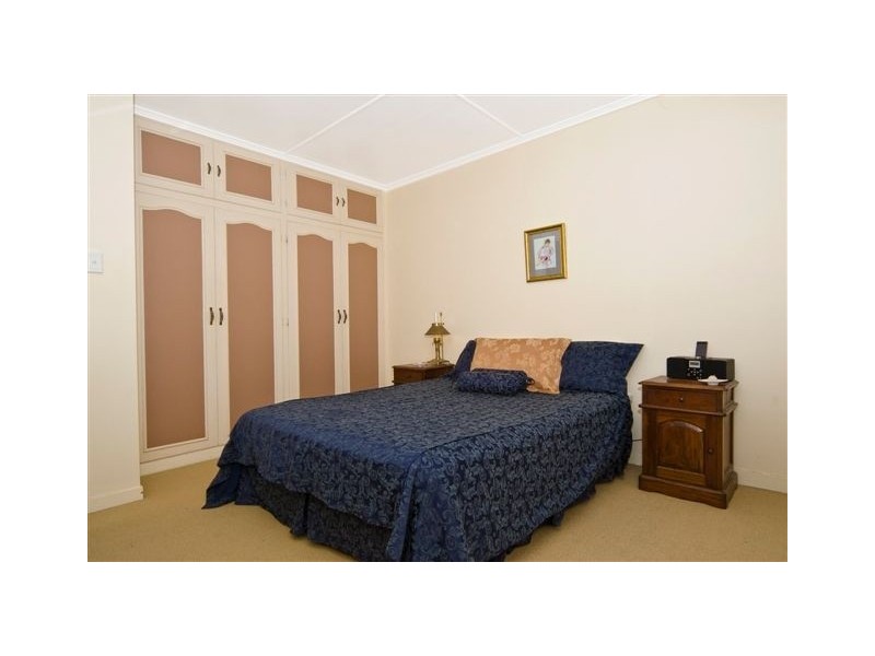 33 Netherton Street, Nambour QLD 4560