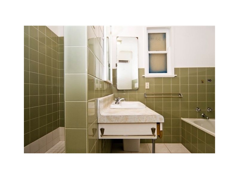 33 Netherton Street, Nambour QLD 4560