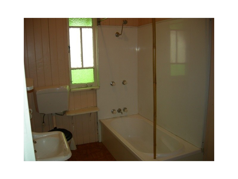 6 Lamington Terrace, Nambour QLD 4560