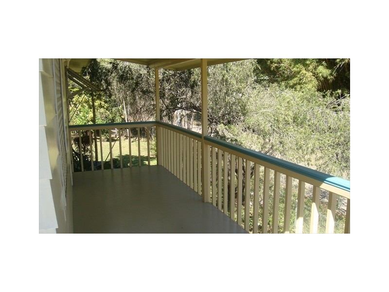 42 Reilly Rd, Nambour QLD 4560