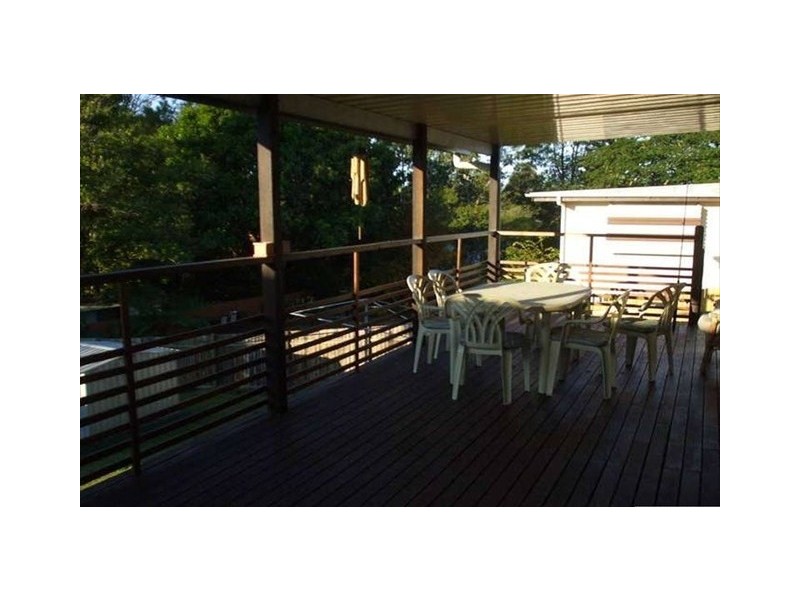 3 Highview Ave, Nambour QLD 4560