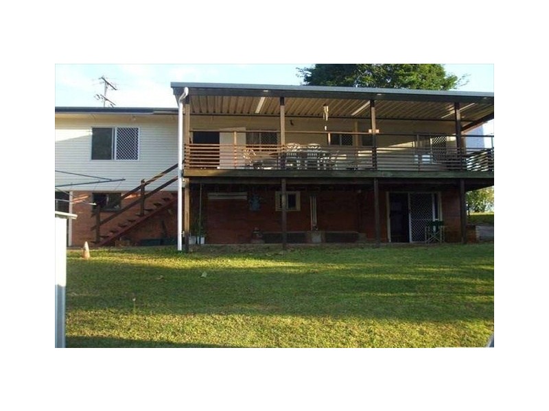 3 Highview Ave, Nambour QLD 4560
