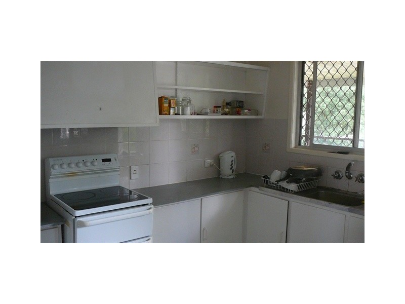 3 Highview Ave, Nambour QLD 4560